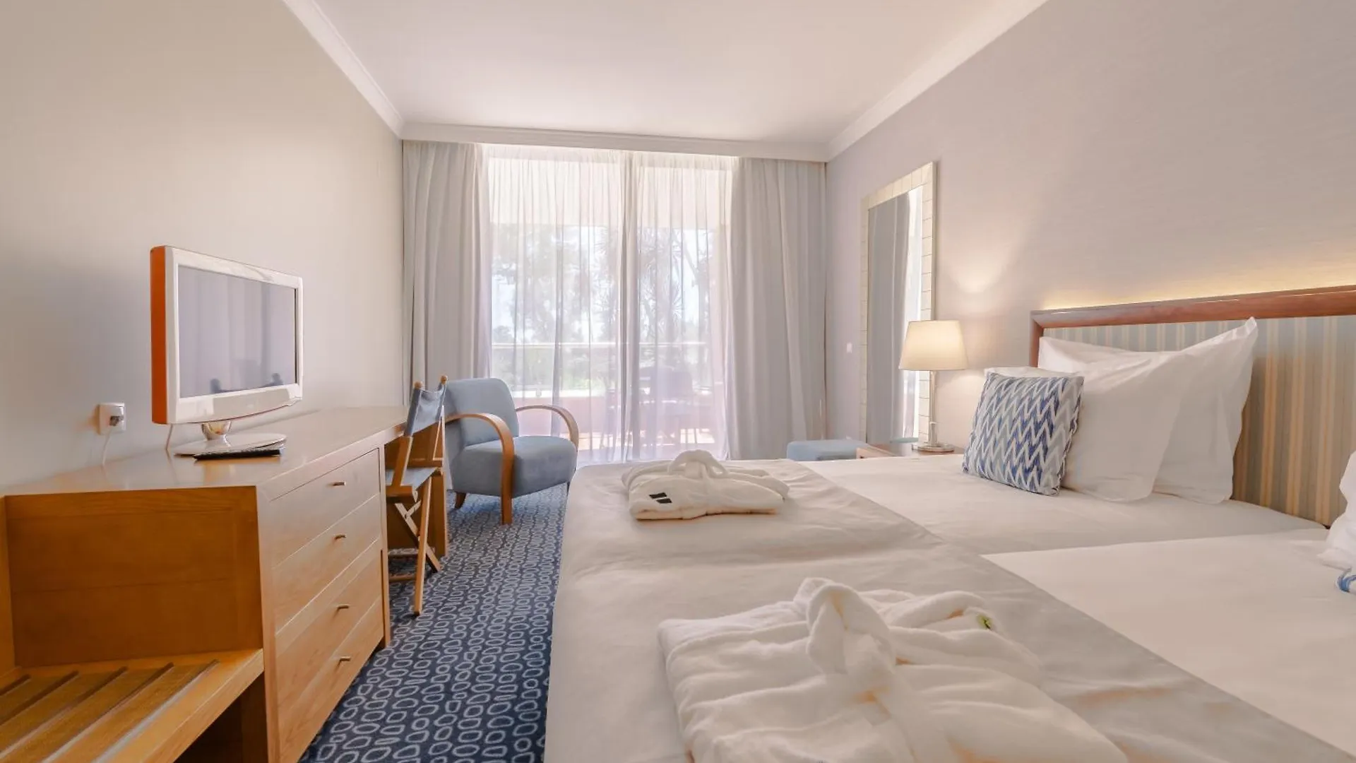 Pestana Alvor Park Suites Hotel 4*,