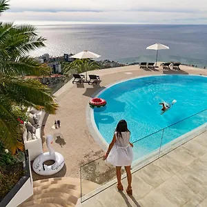  Villa Sky By An Island Portugal