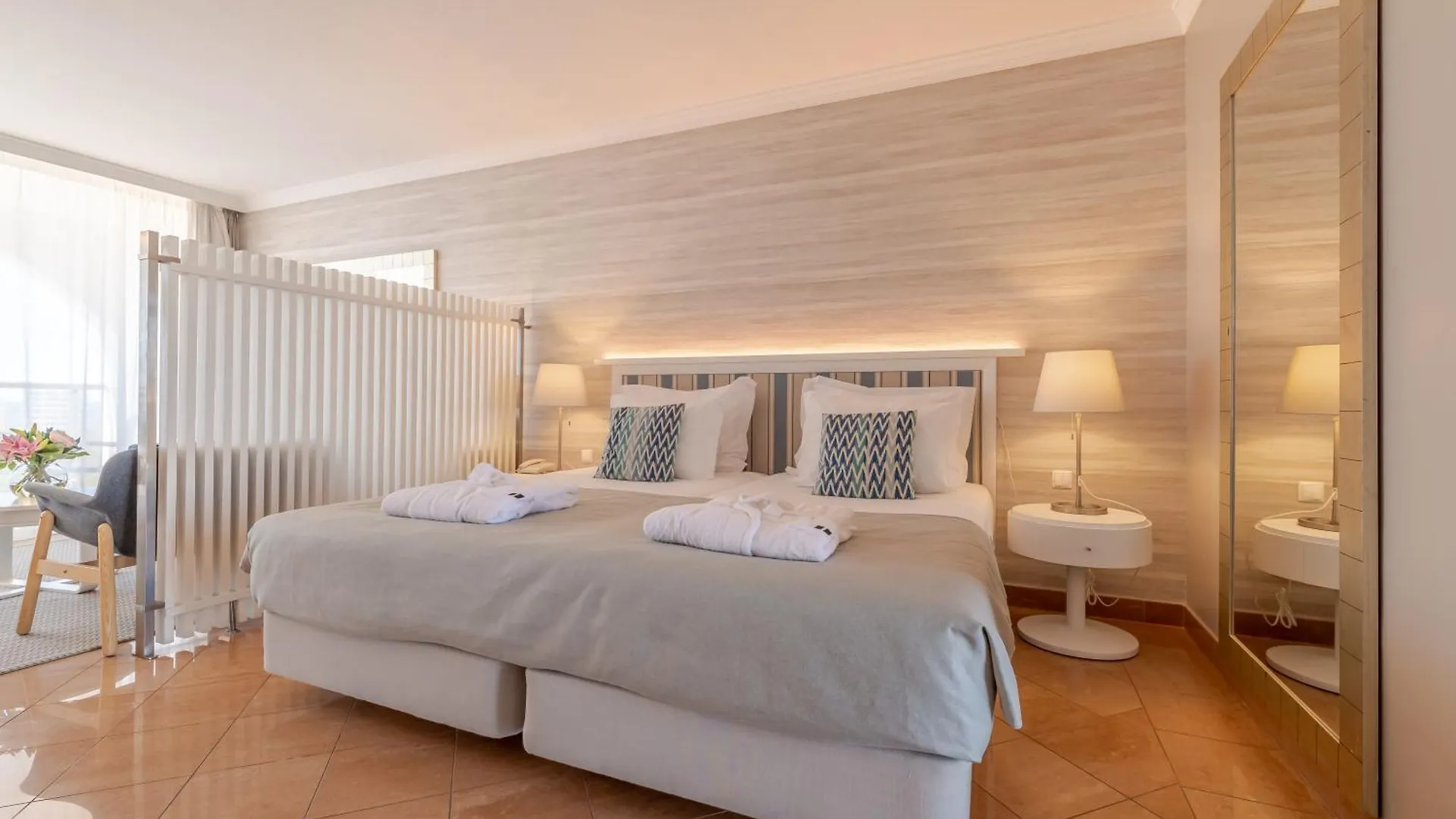 Aparthotel Pestana Alvor Park Suites Hotel